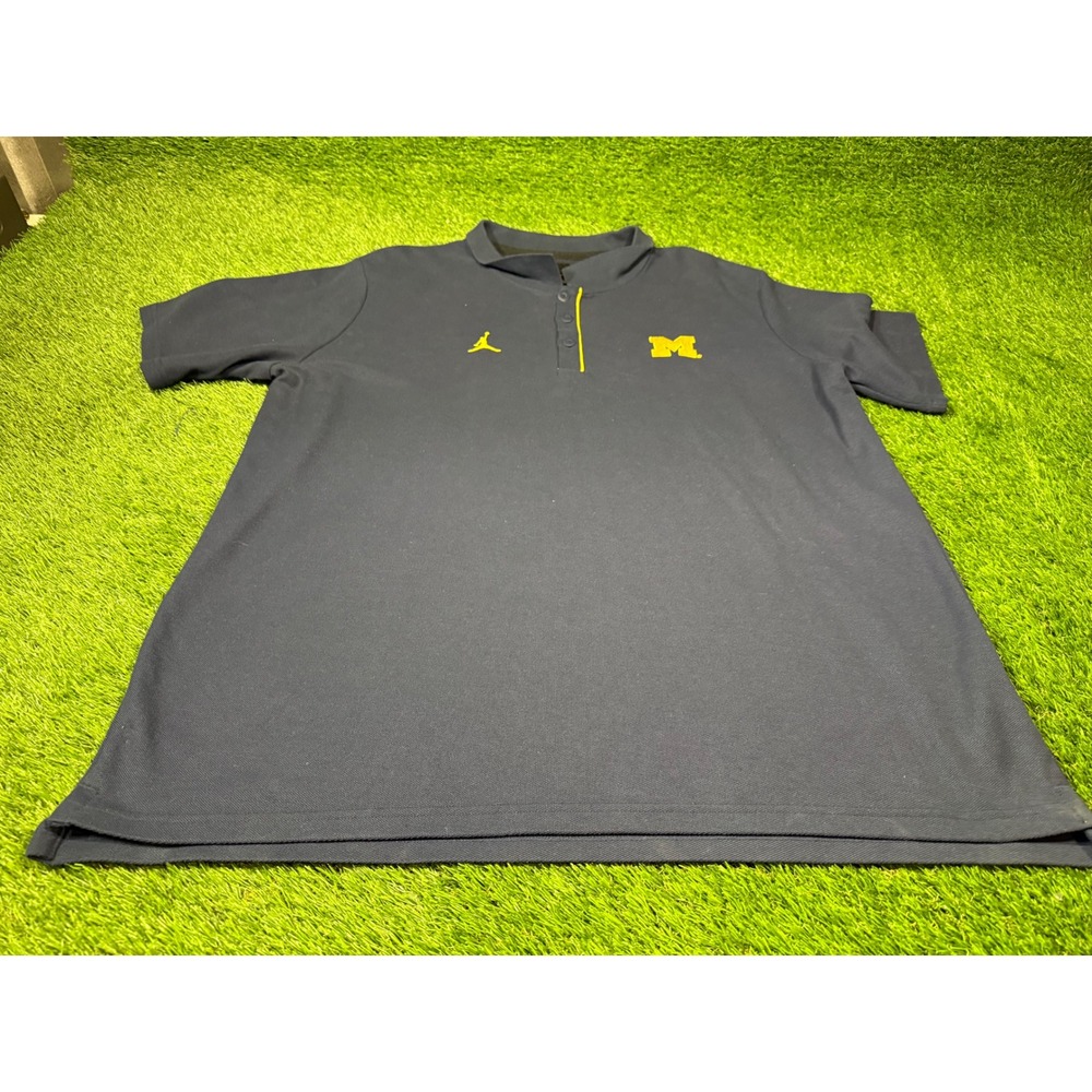 Jordan Michigan Wolverines Polo Shirt Mens XL Navy‎ Blue Embroidered Logo Golf